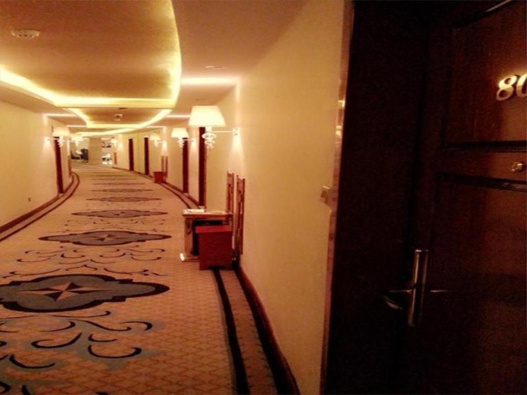 Star World Hotel Naypyidaw Kültér fotó