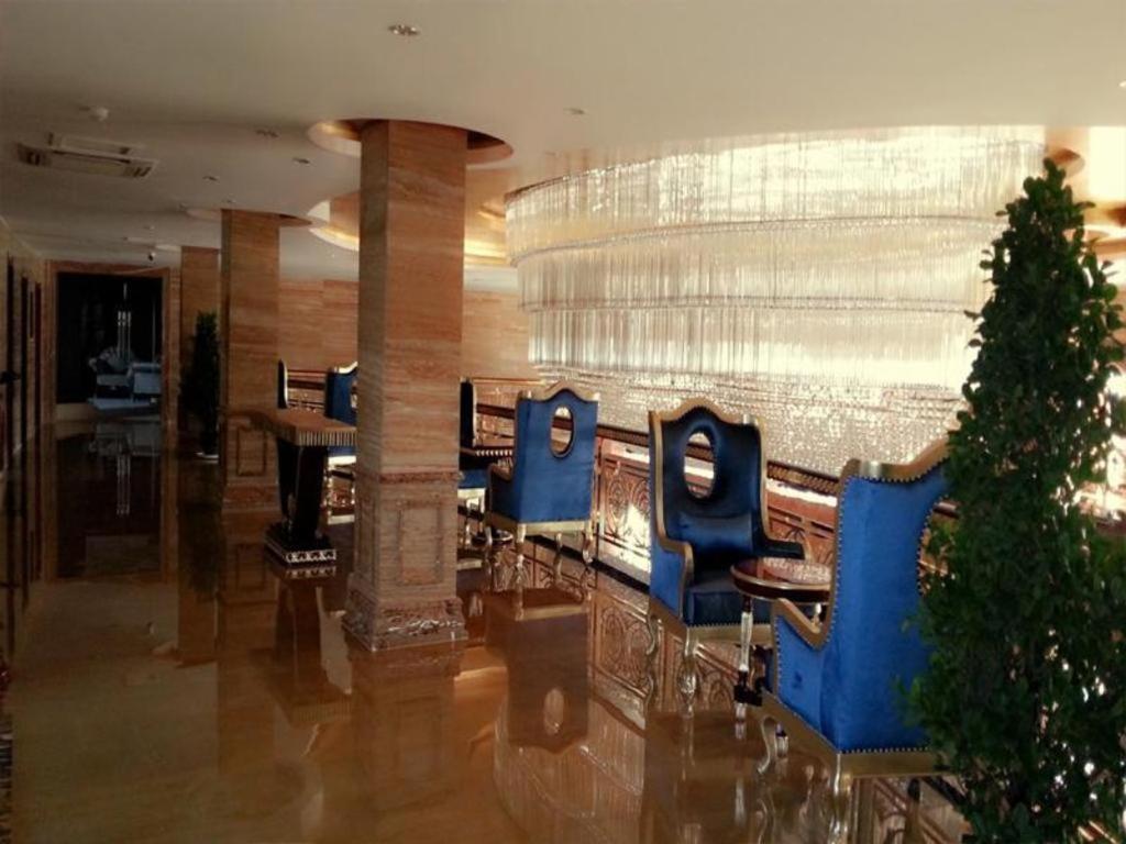 Star World Hotel Naypyidaw Kültér fotó