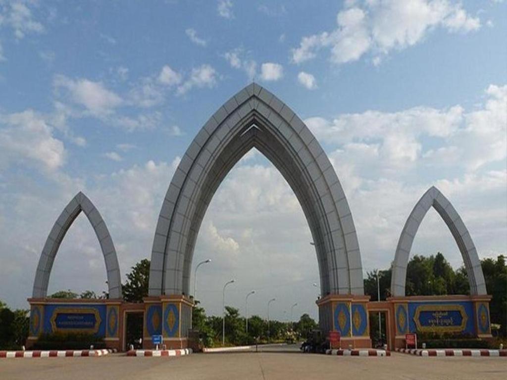Star World Hotel Naypyidaw Kültér fotó