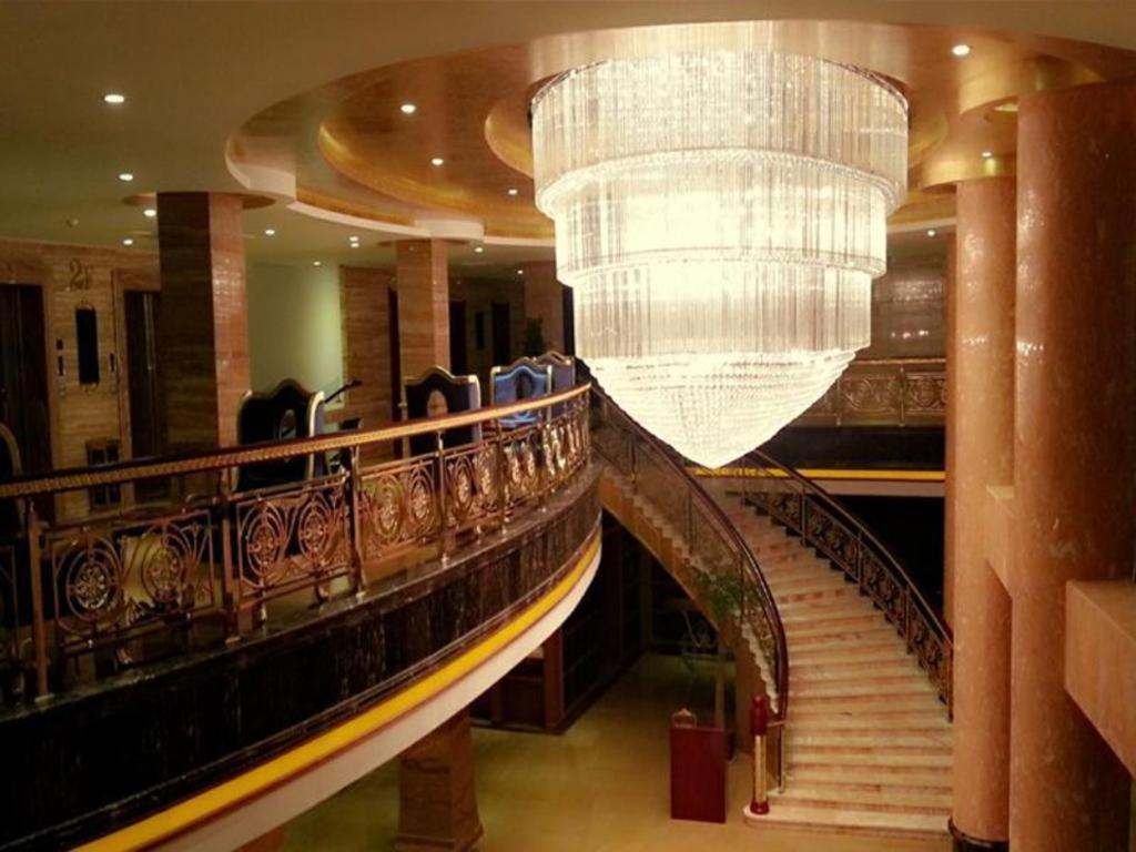 Star World Hotel Naypyidaw Kültér fotó