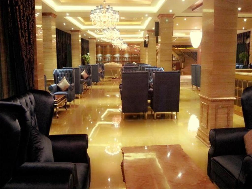 Star World Hotel Naypyidaw Kültér fotó